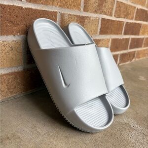 Nike Calm Slides